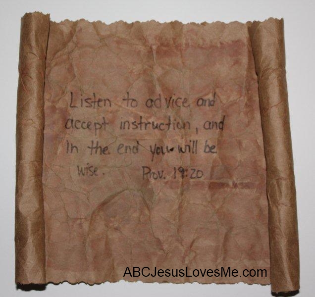 make a bible scroll craft