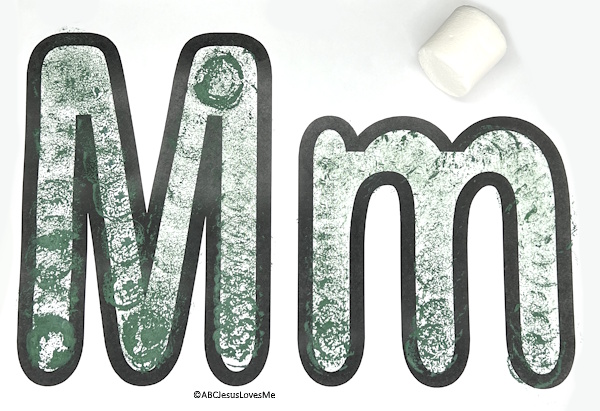 Letter M Poster Marshmallow